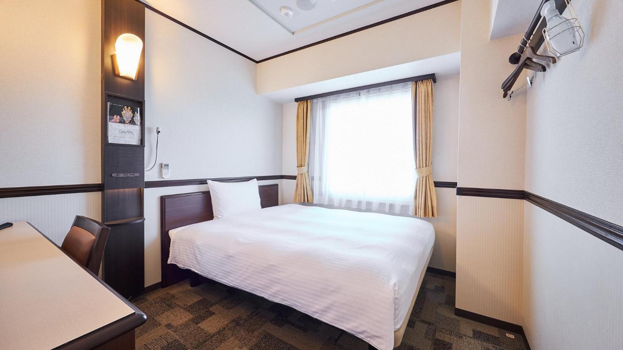 Toyoko Inn Tokyo Eki Yaesu Kita Guchi Buitenkant foto
