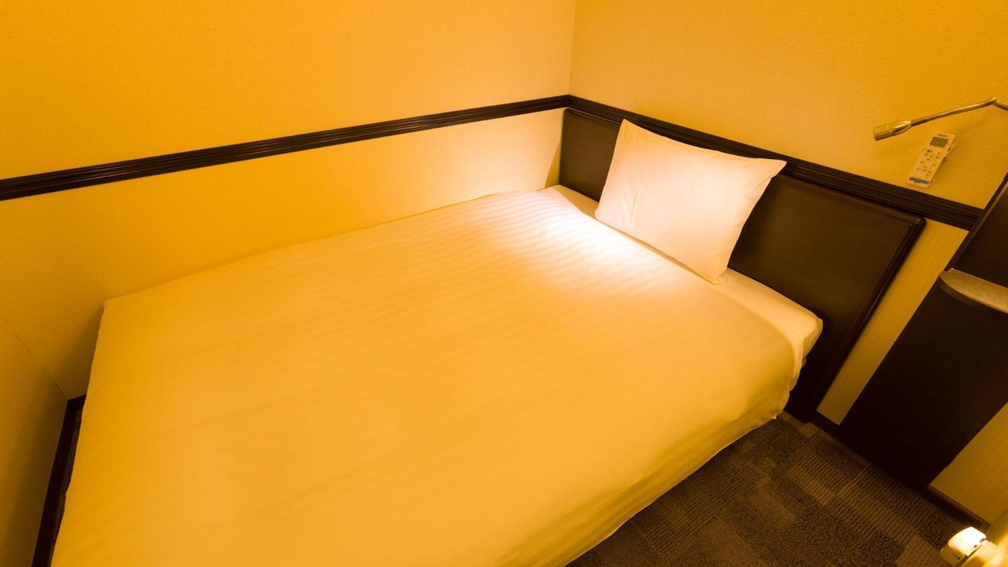Toyoko Inn Tokyo Eki Yaesu Kita Guchi Kamer foto