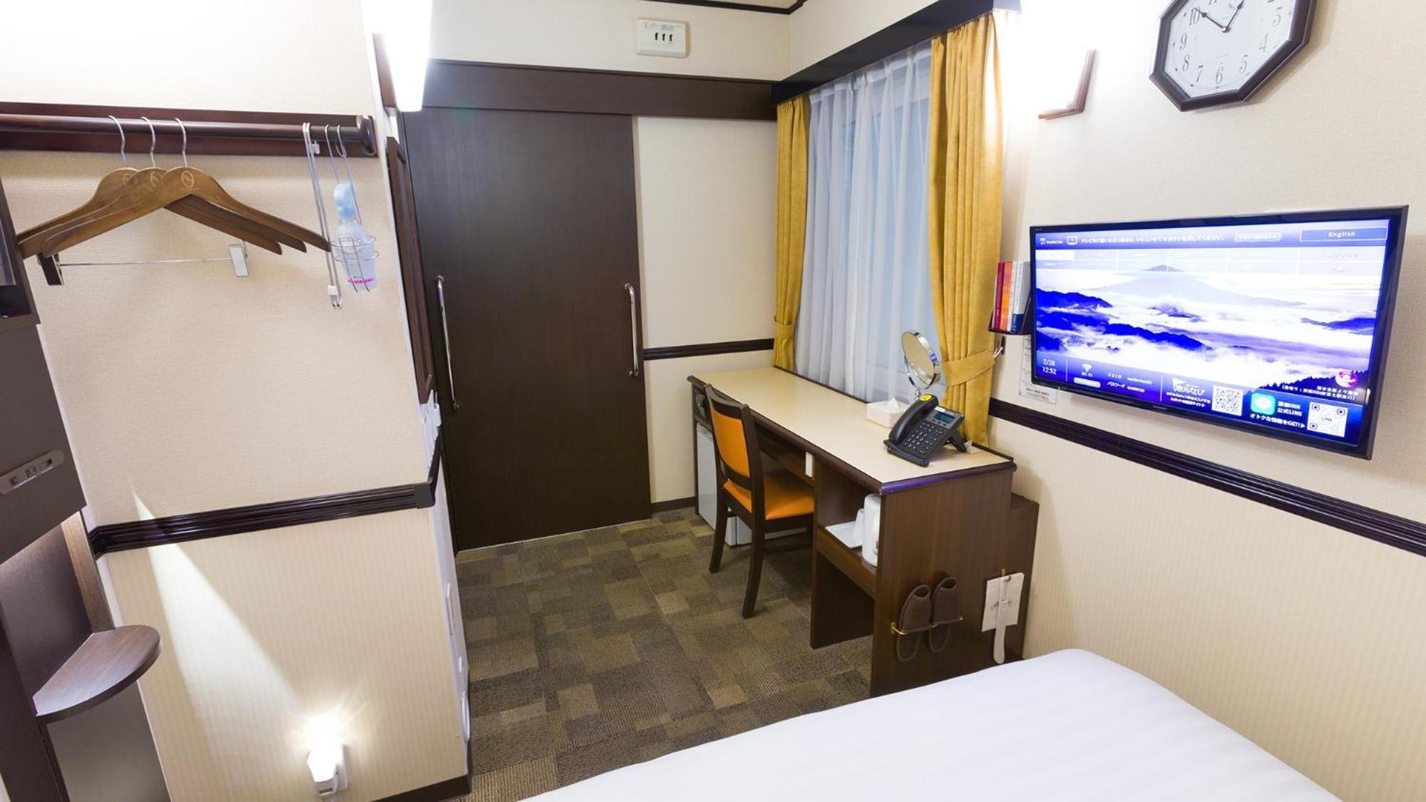 Toyoko Inn Tokyo Eki Yaesu Kita Guchi Kamer foto