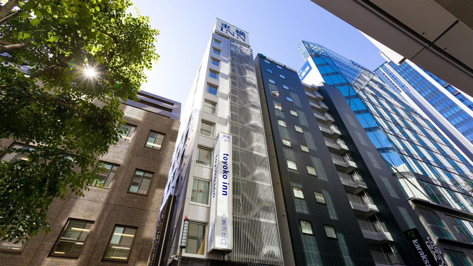 Toyoko Inn Tokyo Eki Yaesu Kita Guchi Buitenkant foto